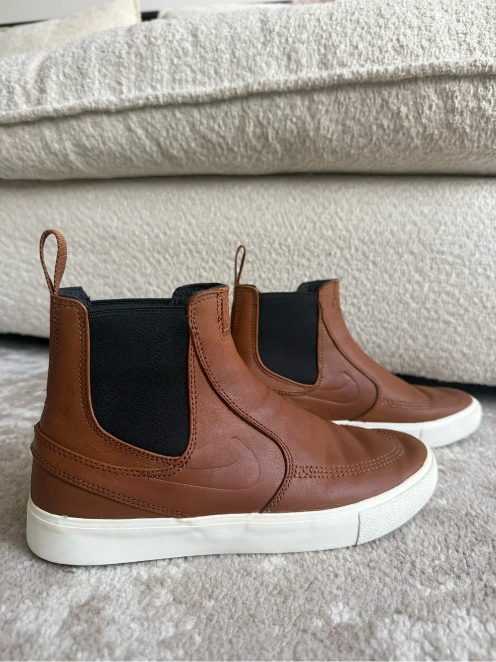 Nike excellent near